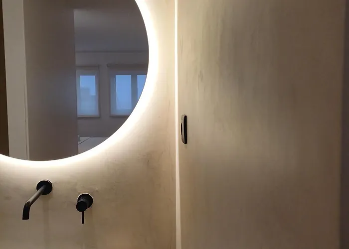 Luxury Downtown & Garage Apartman *